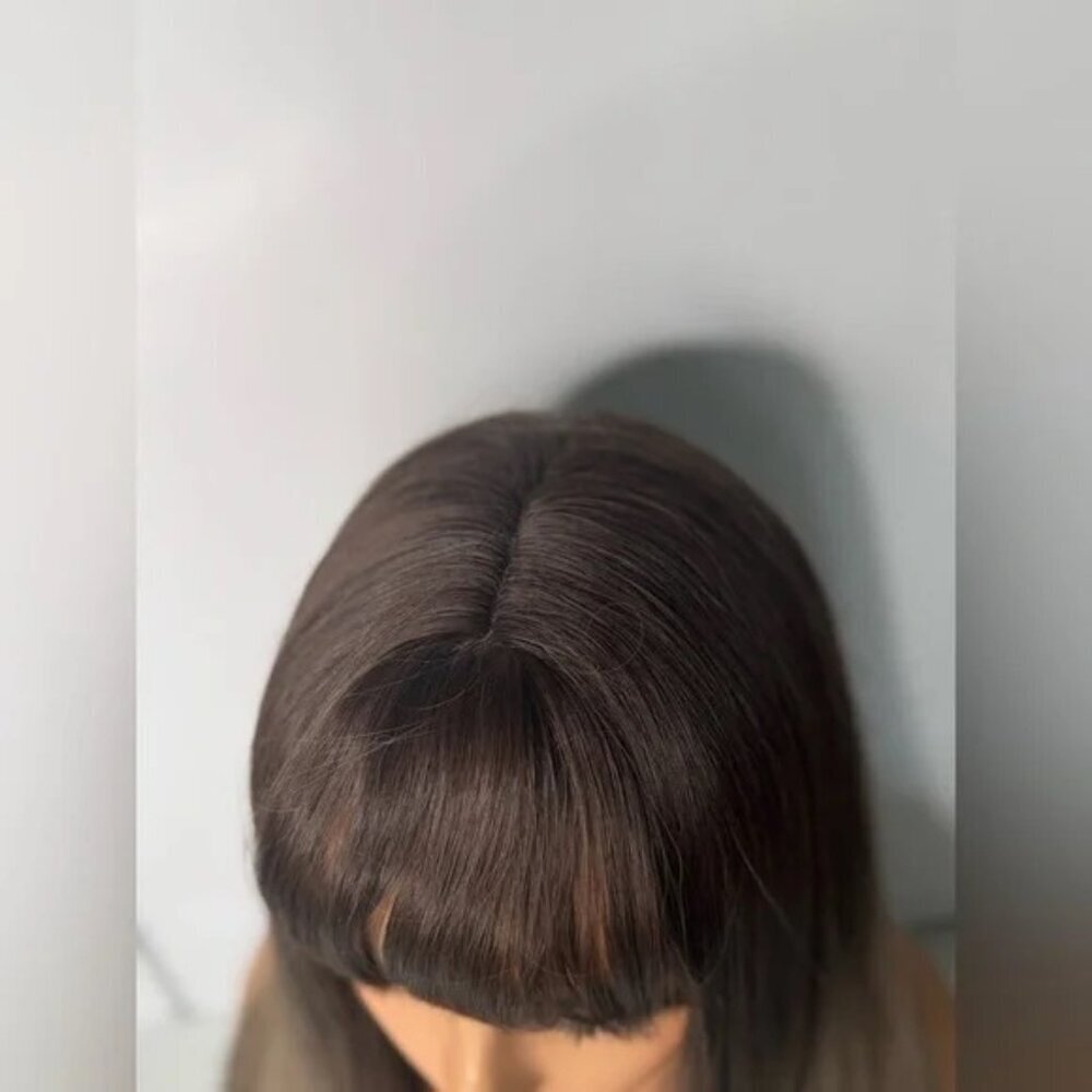 Light Ash Blonde Balayage Brown Roots long Hair Wig with Bangs 28 in Realistic - Picture 4 of 9